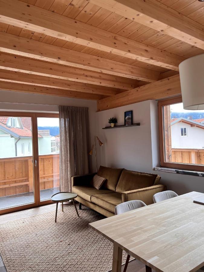 Chic Lodge-Apartments Ehrwald Exteriör bild