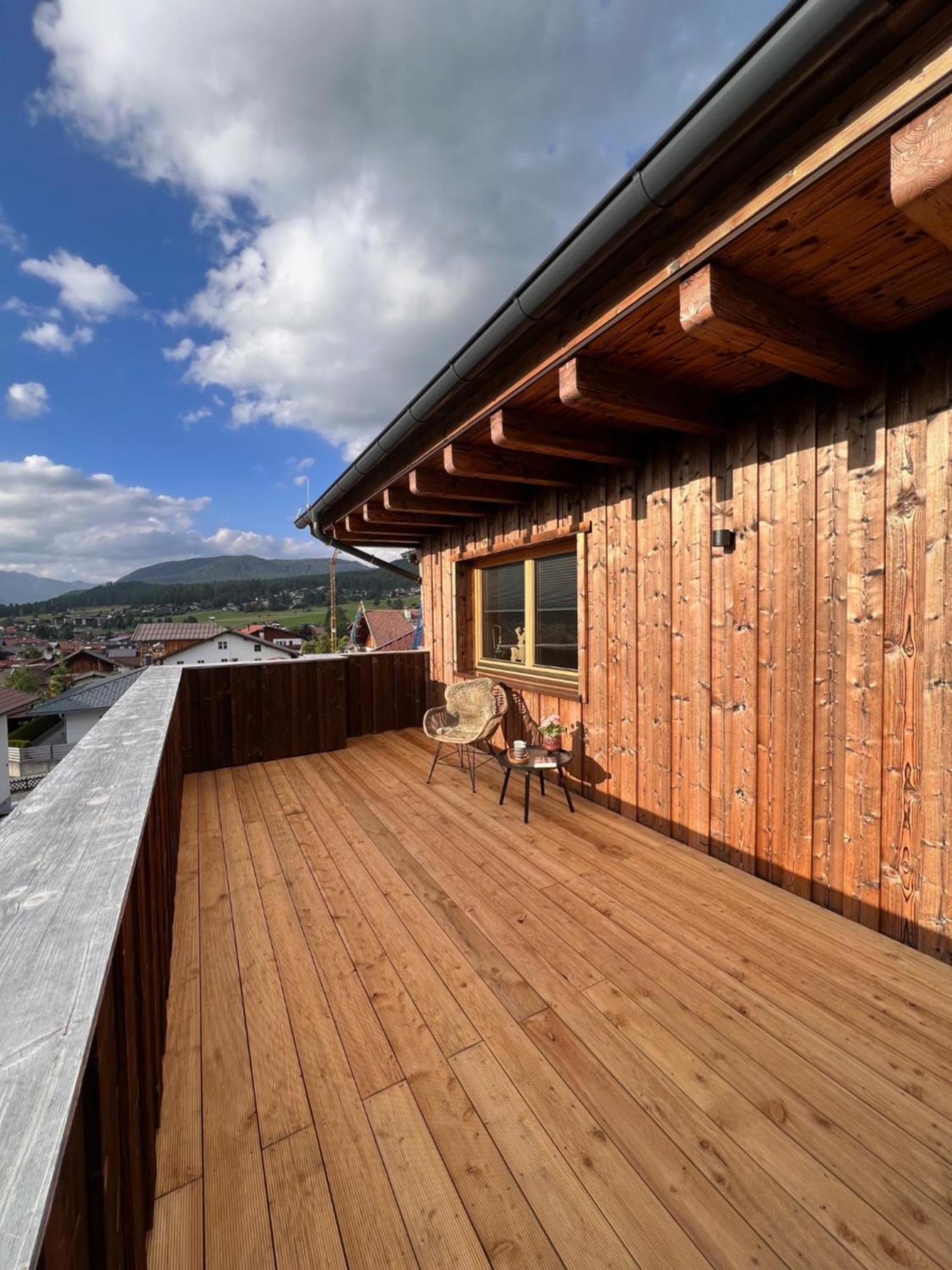Chic Lodge-Apartments Ehrwald Exteriör bild
